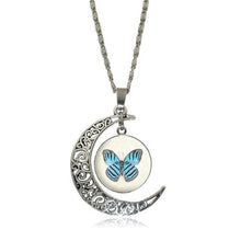 Load image into Gallery viewer, Moon Pendant White Horse Necklace
